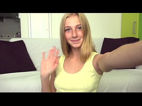 ❤️ Wenn ich gelangweilt bin, masturbiere ich faul meine rosa Muschi ❤❌ Fucking bei uns ❤